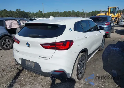 2022 BMW X2 Sdrive28I z USA, uszkodzony, nr VIN WBXYH9C08N5U28178